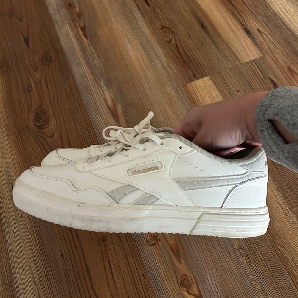 Reebok Women’s 10
